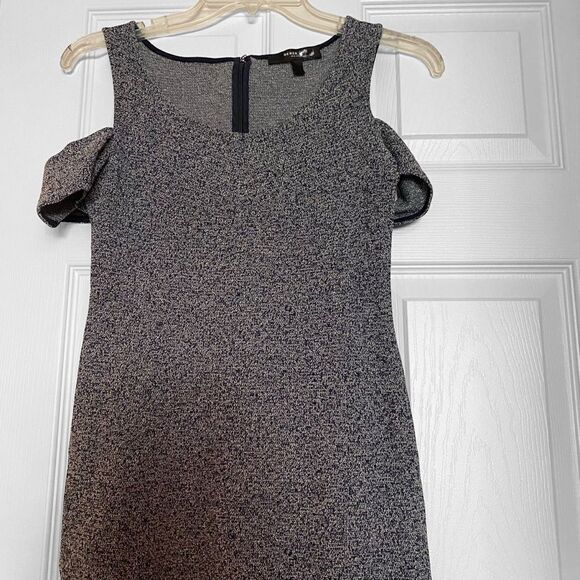 DEREK LAM Grey Open Shoulder Dress Size 0 - Picture 6 of 8